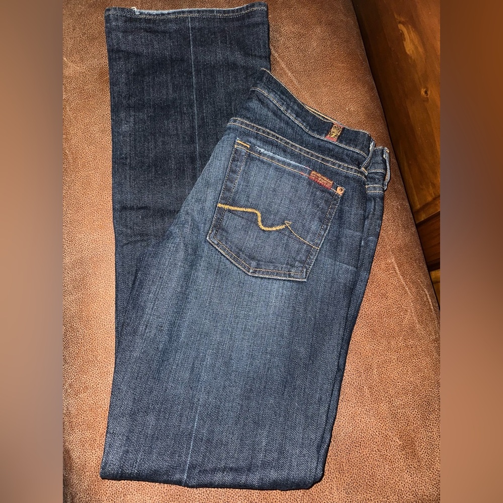 7 For all Mankind Women’s bootcut jeans size 29, classic style